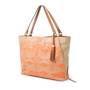 Stella & Dot Aztec Coral Tote AND Clutch!